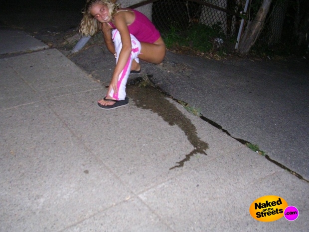 Young girls pissing