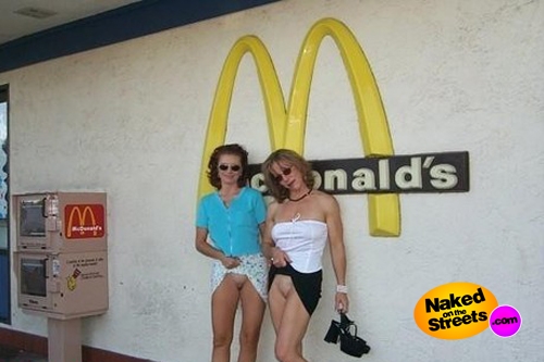 Fast Food Girls Nude Pics