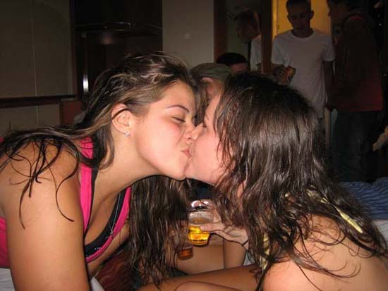 Nice collection of fucking hot college sluts kissing