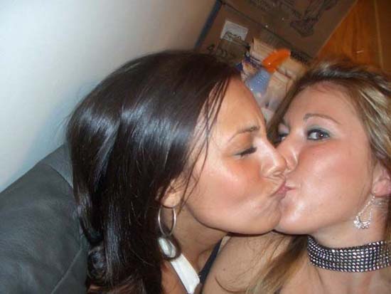 Nice collection of fucking hot college sluts kissing