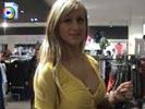 Extremely hot babe sucks cock & gets fucked in H&M changing room