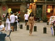 Brunettes exposing in public (Galleries)